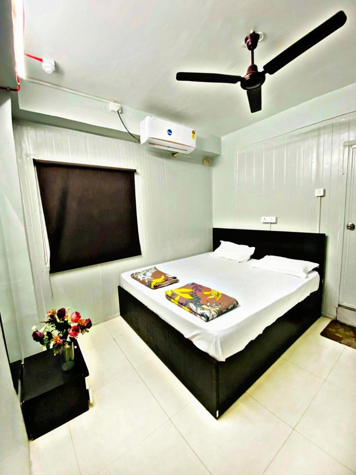 Homestay Ac Dormitory نيودلهي المظهر الخارجي الصورة
