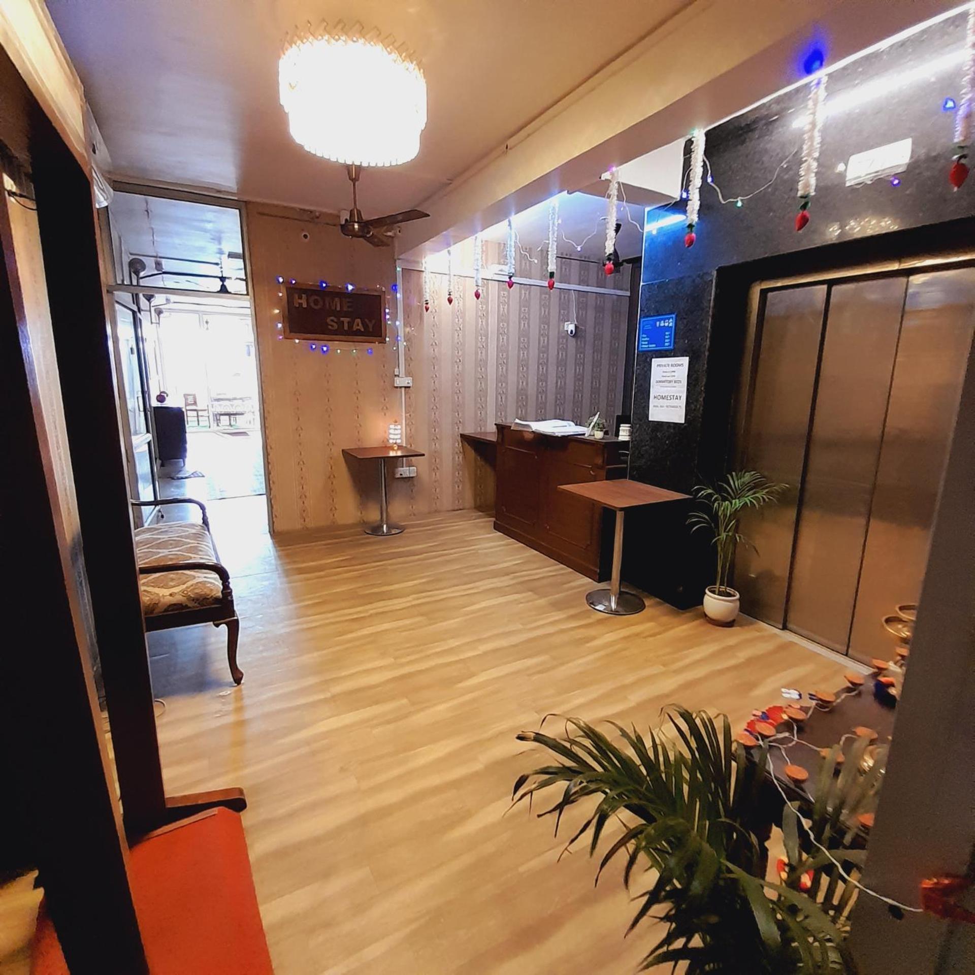 Homestay Ac Dormitory نيودلهي المظهر الخارجي الصورة