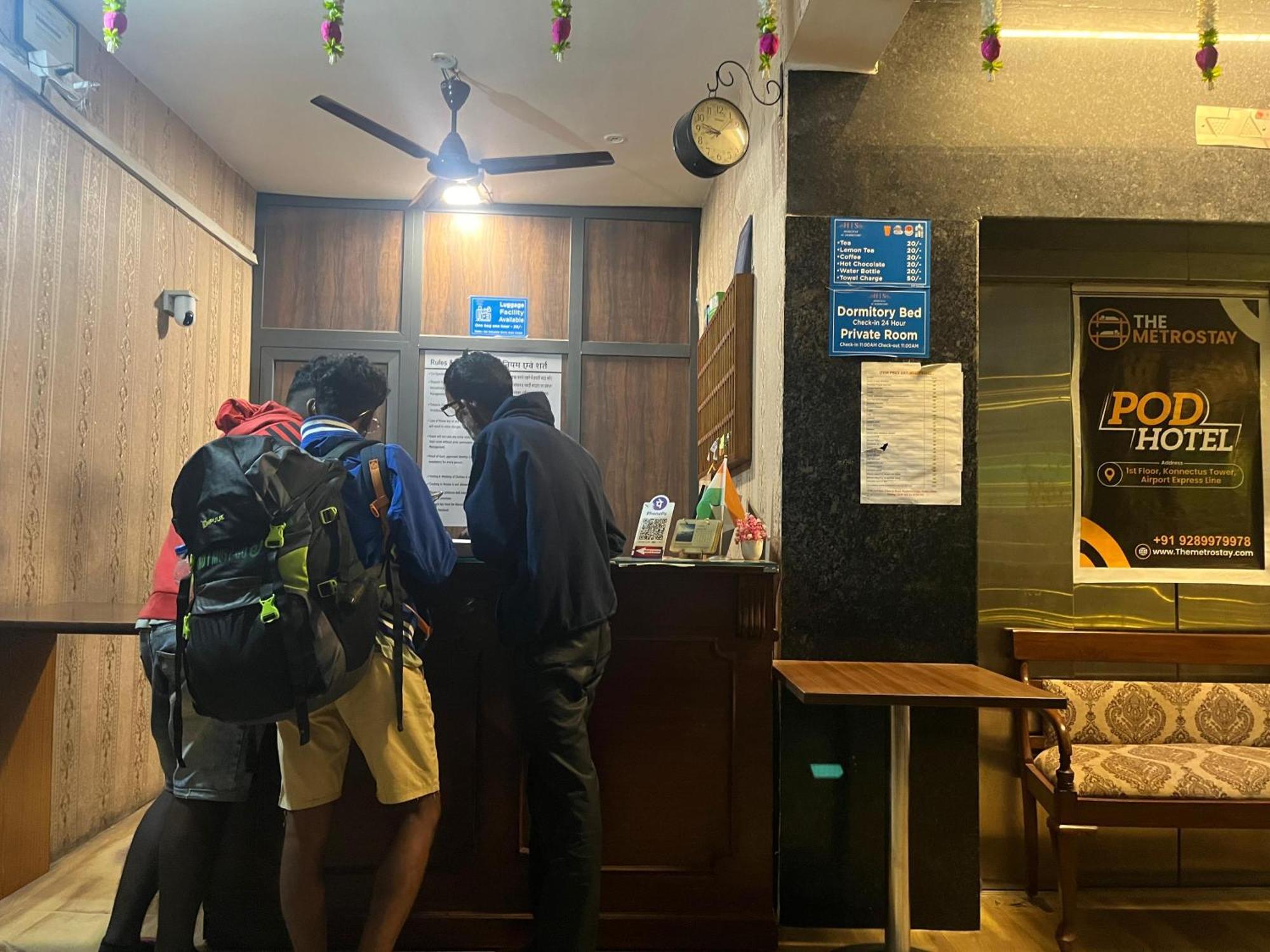 Homestay Ac Dormitory نيودلهي المظهر الخارجي الصورة
