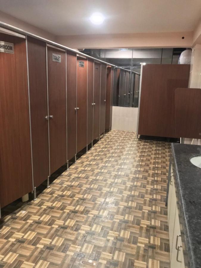 Homestay Ac Dormitory نيودلهي المظهر الخارجي الصورة